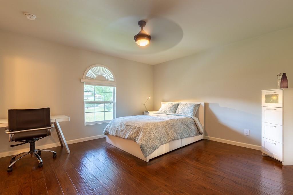 3110 Red River St #c-402 Property Photo 15