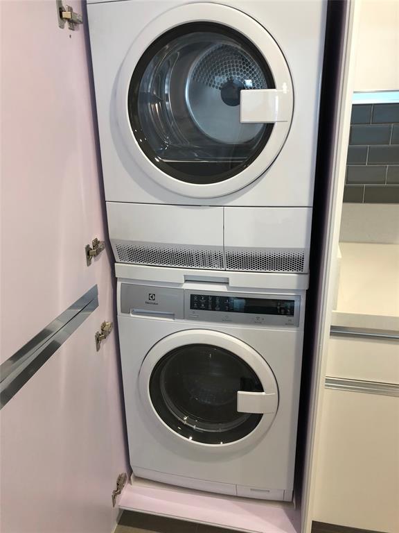 3110 Red River St #c-402 Property Photo 20