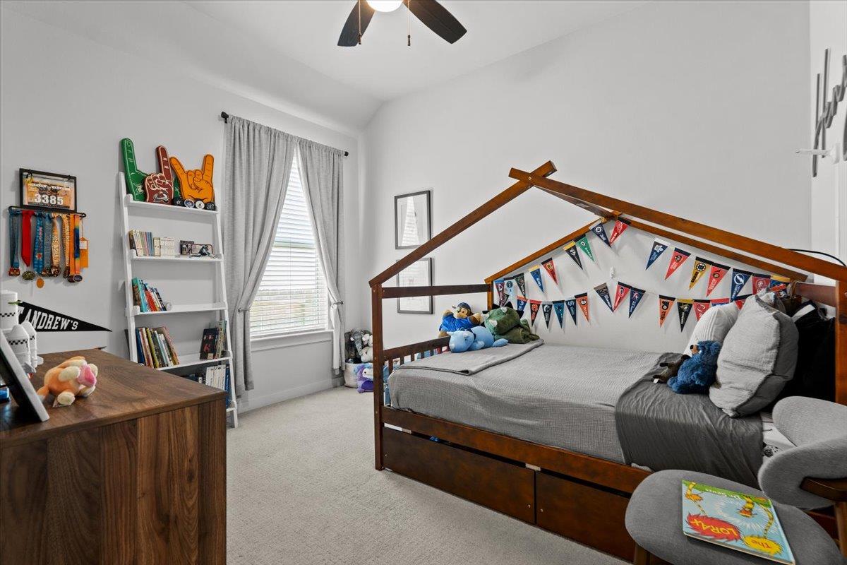 8116 Bestride Bnd Property Photo 17