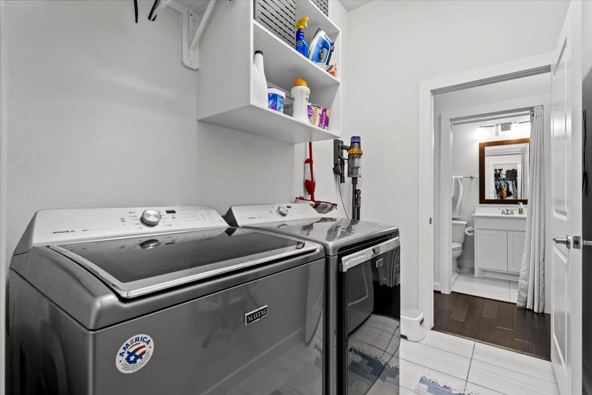 8116 Bestride Bnd Property Photo 24