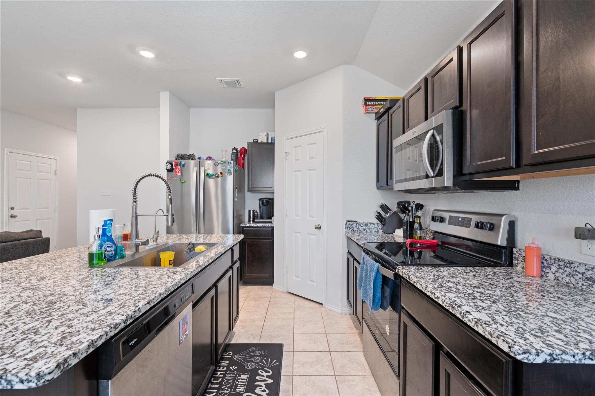 701 Taggart Trl Property Photo 4