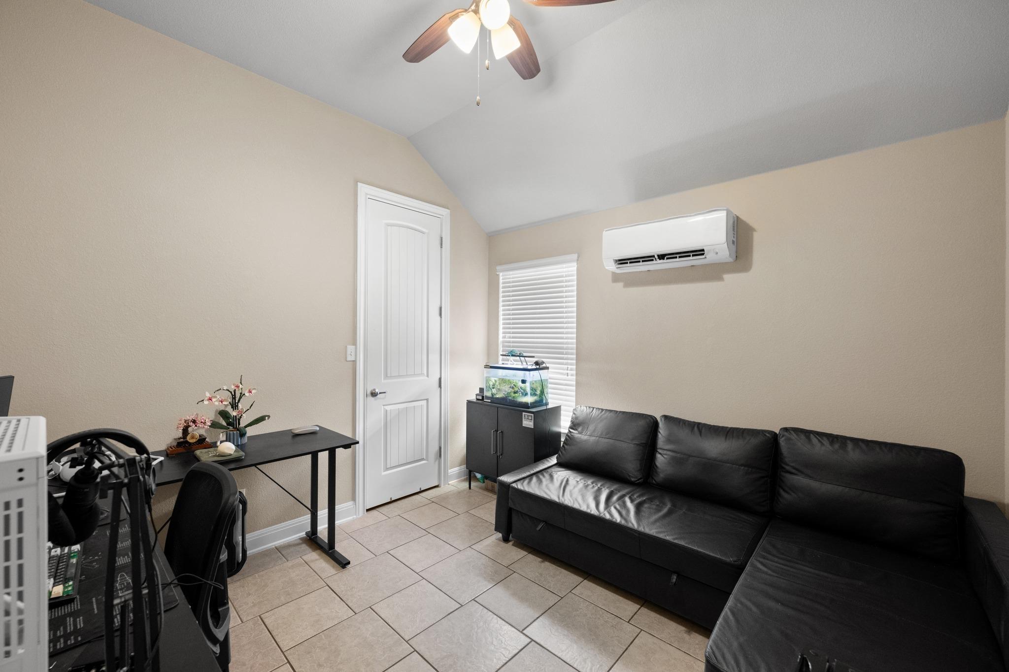 292 Swallowtail Dr Property Photo 19