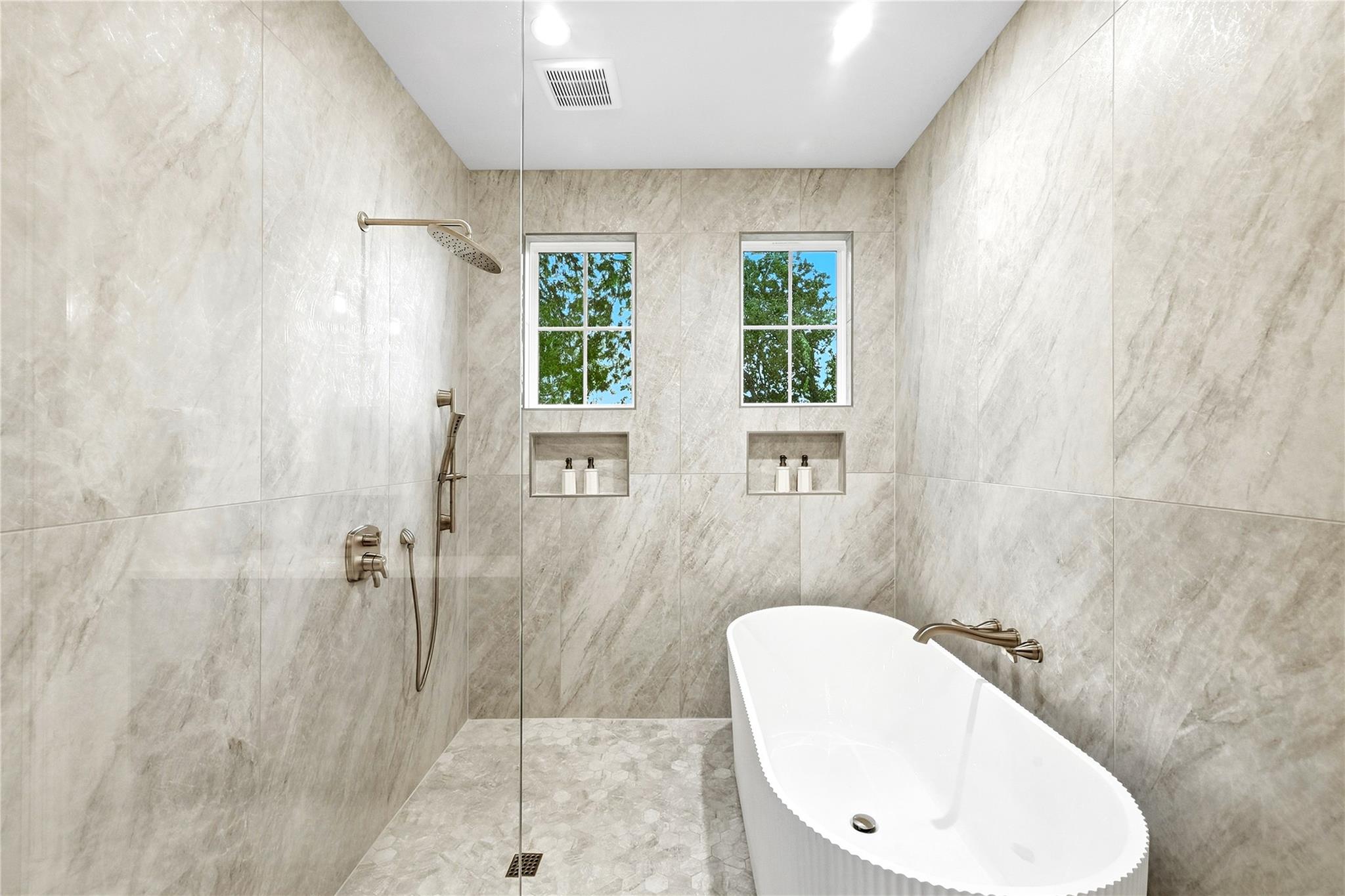 1201 Georgian St Property Photo 18
