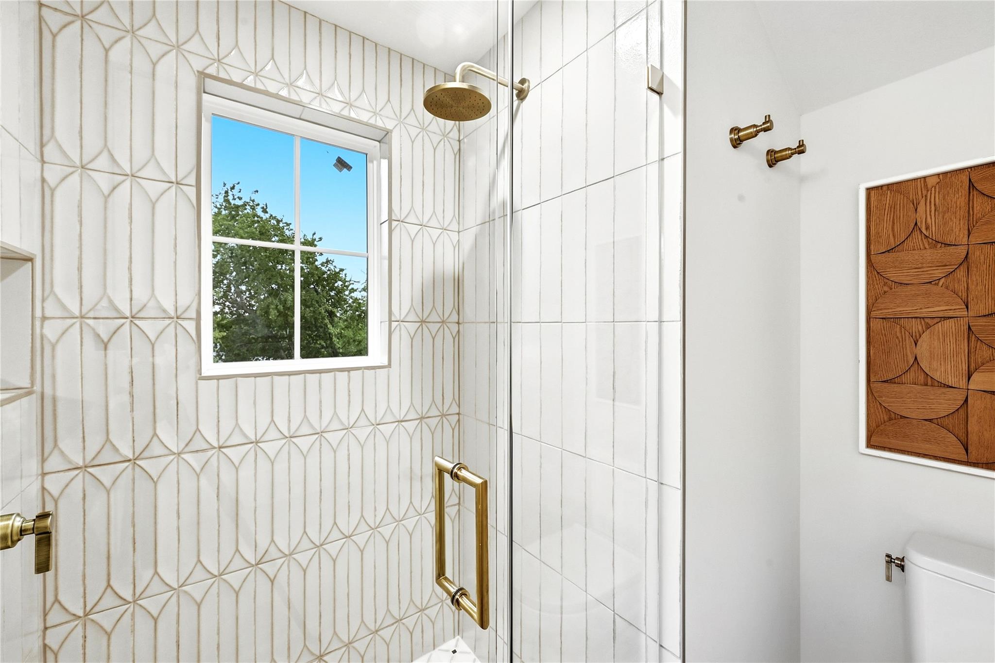 1201 Georgian St Property Photo 28
