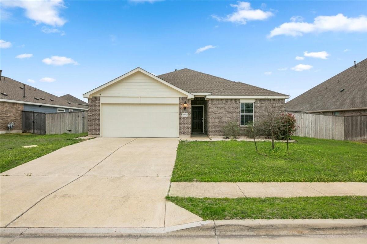 11817 Emerald Springs Ln Property Photo 1