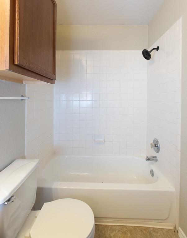 14009 Briarcreek Loop Property Photo 4