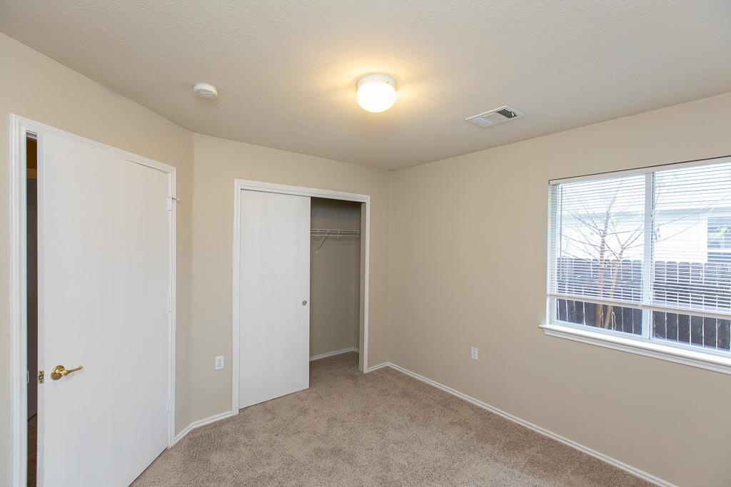 14009 Briarcreek Loop Property Photo 6