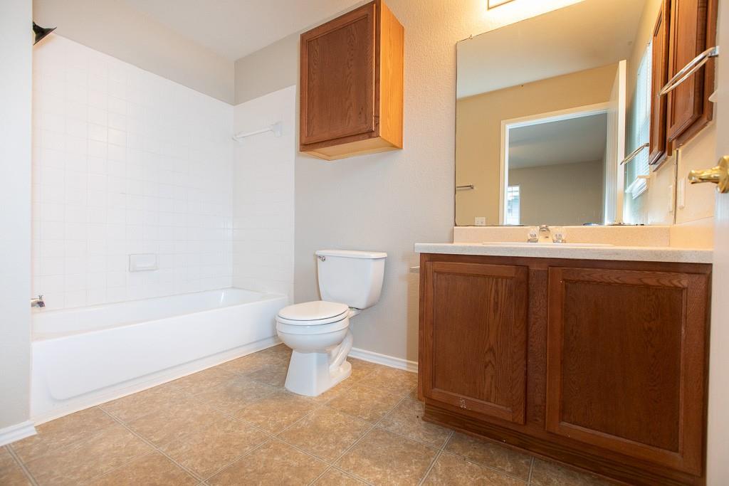 14009 Briarcreek Loop Property Photo 10