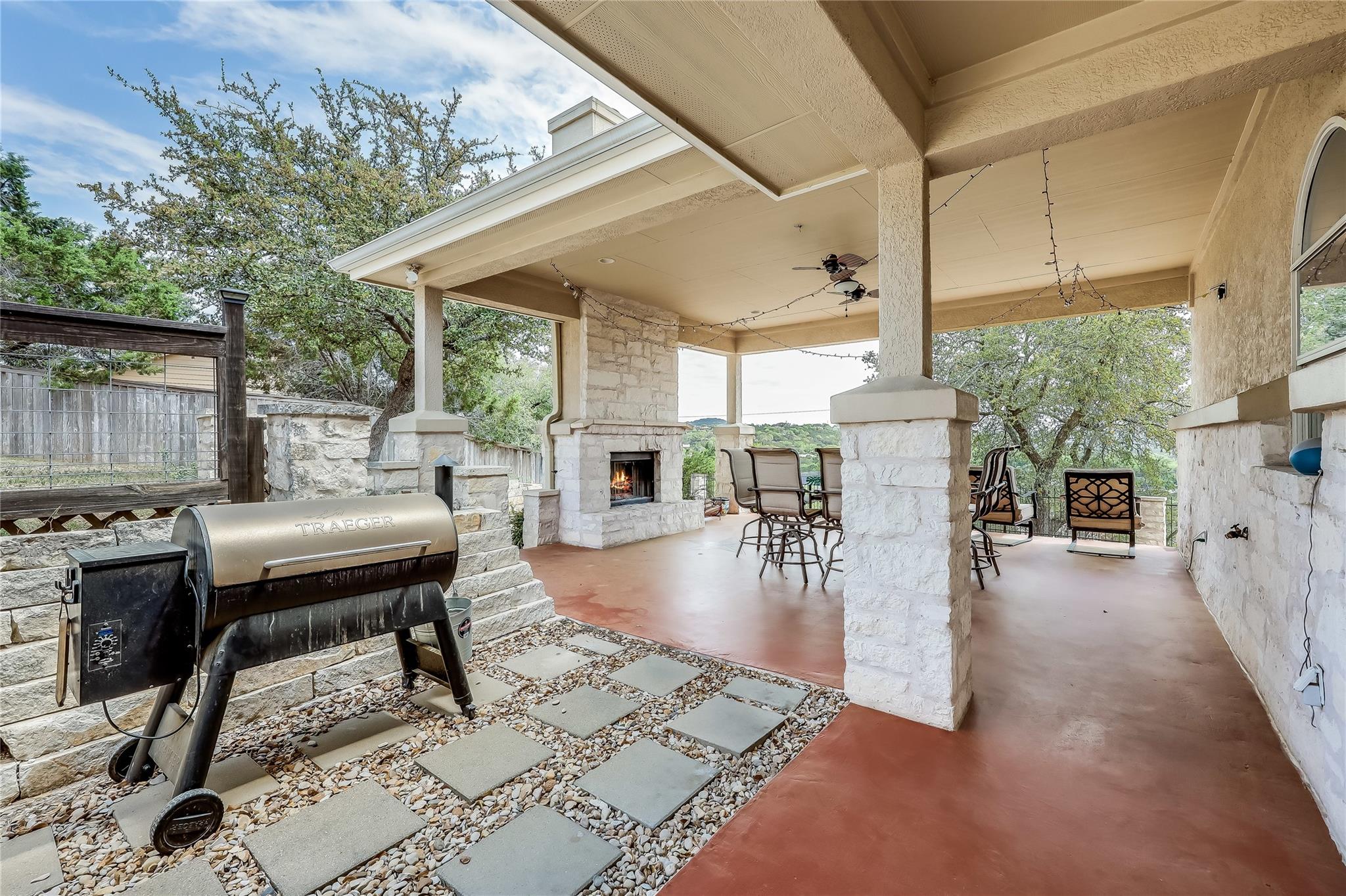 21735 Sierra Trl Property Photo