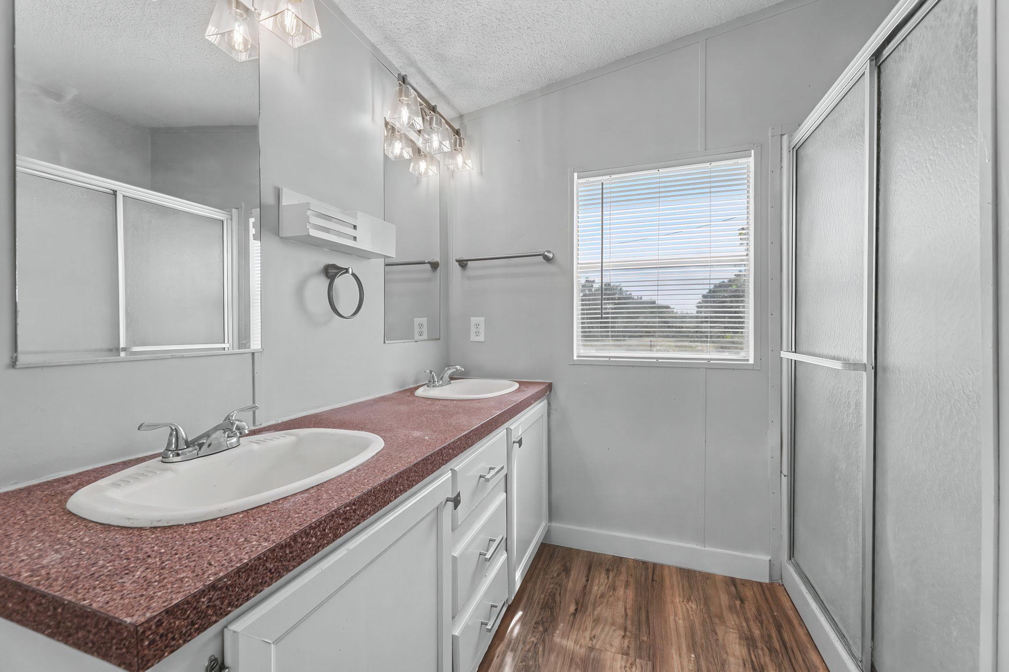 930 County Road 224 None Property Photo 17