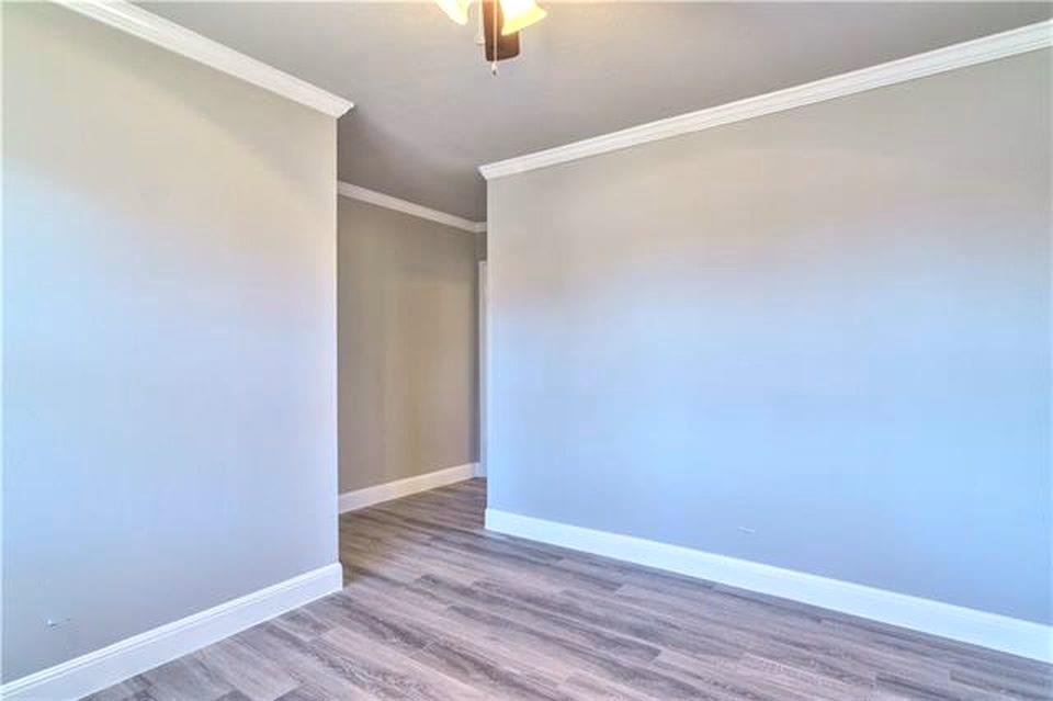 12504 Limerick Ave Property Photo 25