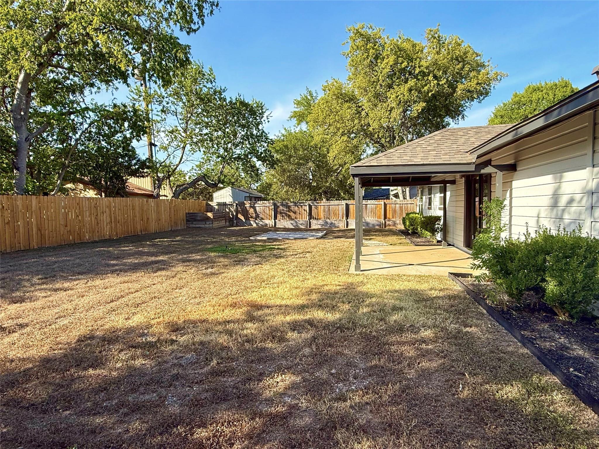 12504 Limerick Ave Property Photo 26