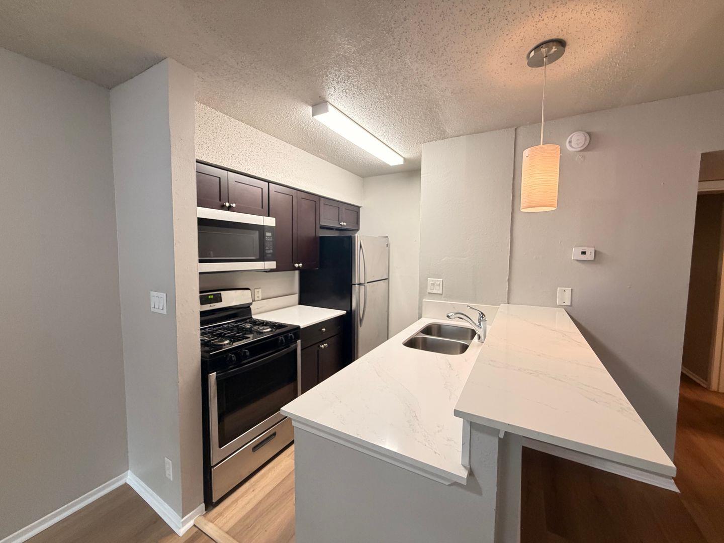 1202 Newning Ave #106 Property Photo 7
