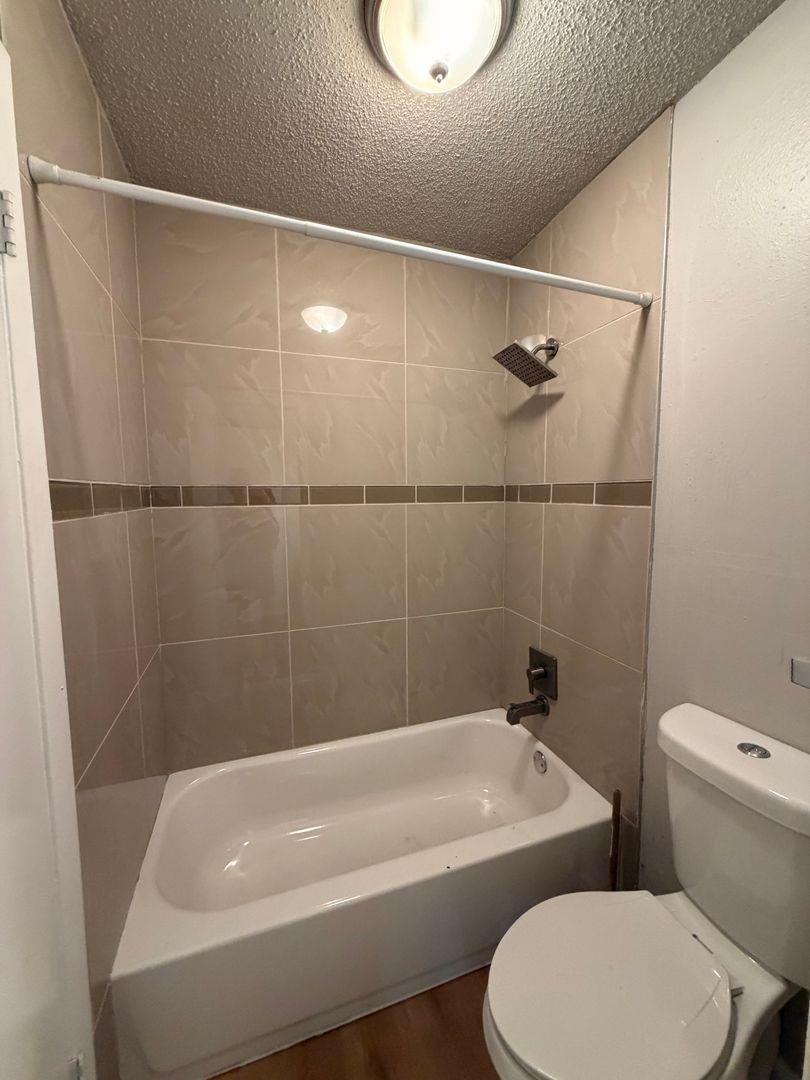 1202 Newning Ave #106 Property Photo 10