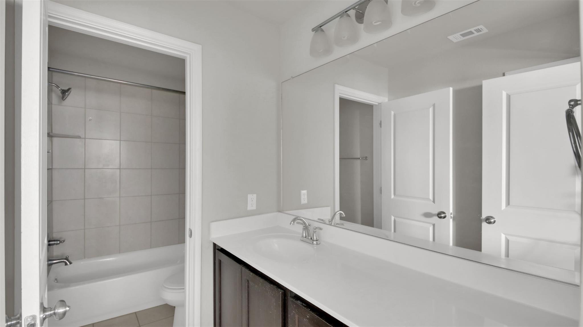 8213 Mckamy Dr Property Photo 26