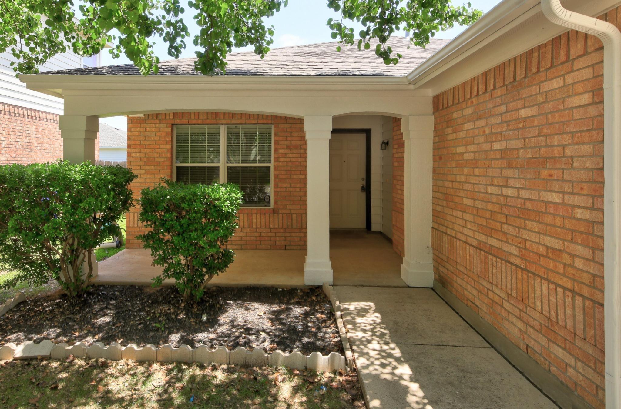 2108 Kane Cv Property Photo 1