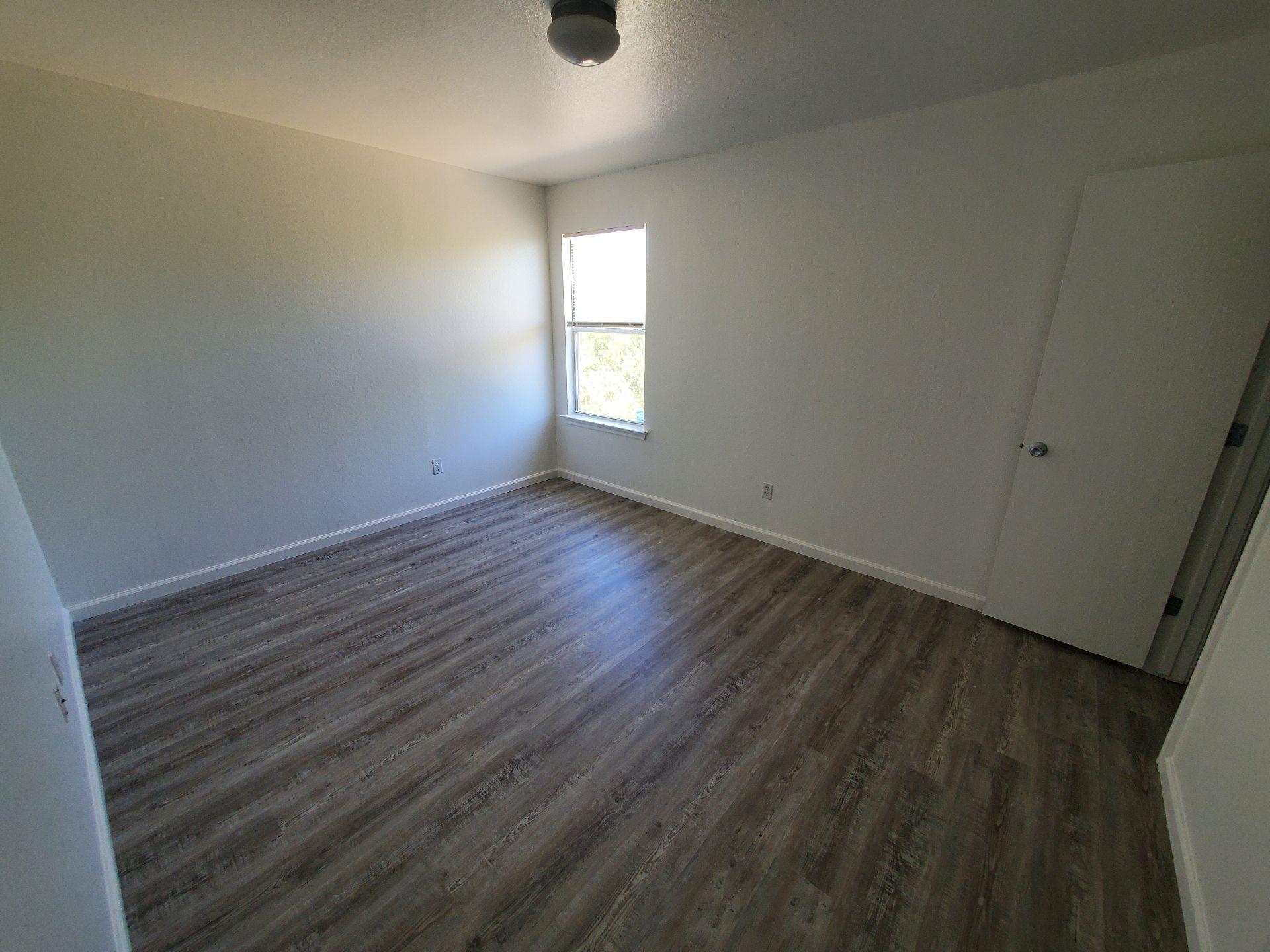 1014 Glen Meadow Cv Property Photo 22