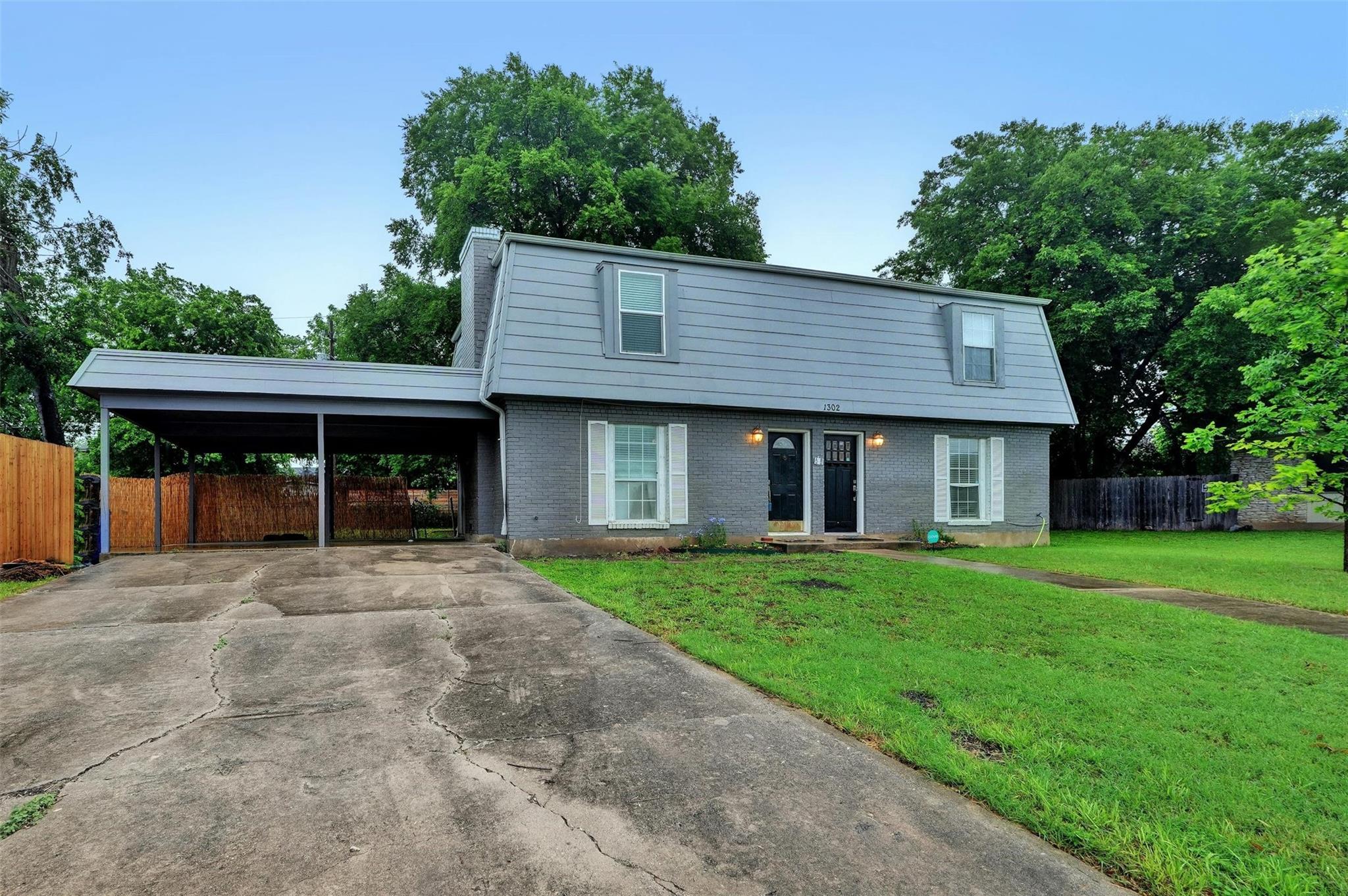 1302 E Saint Johns Ave #a Property Photo 2