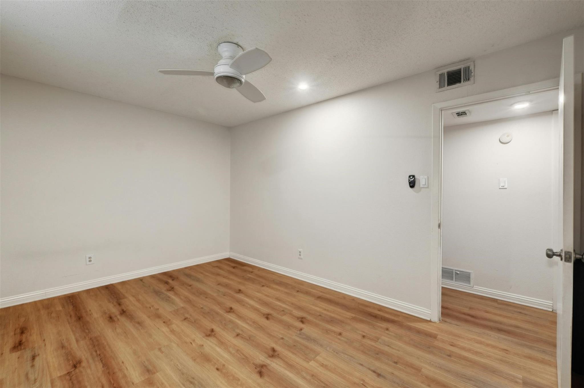 1302 E Saint Johns Ave #a Property Photo 19