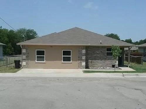 706 Brown St Property Photo