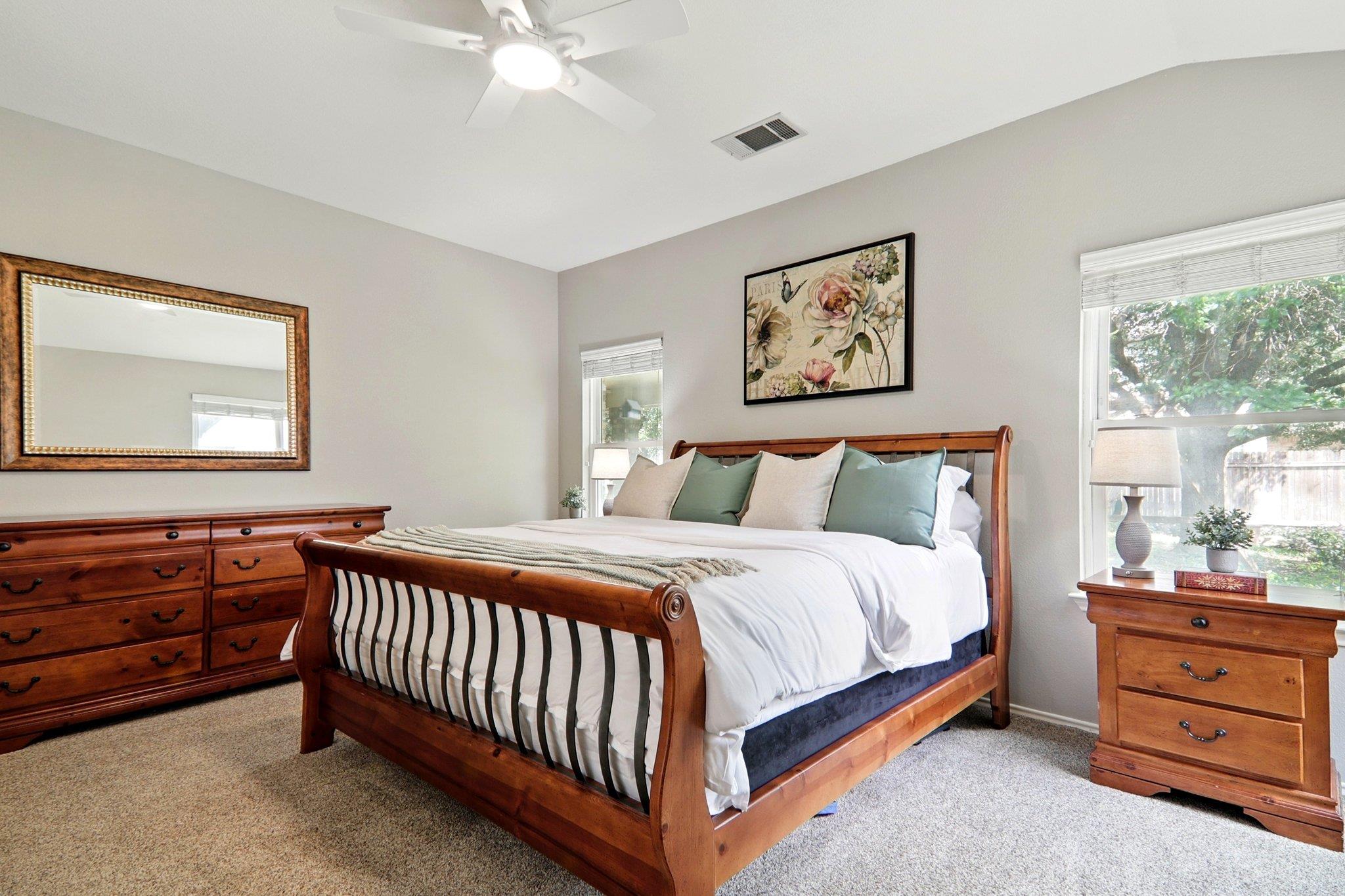 10733 Quarry Oaks Trl Property Photo 18