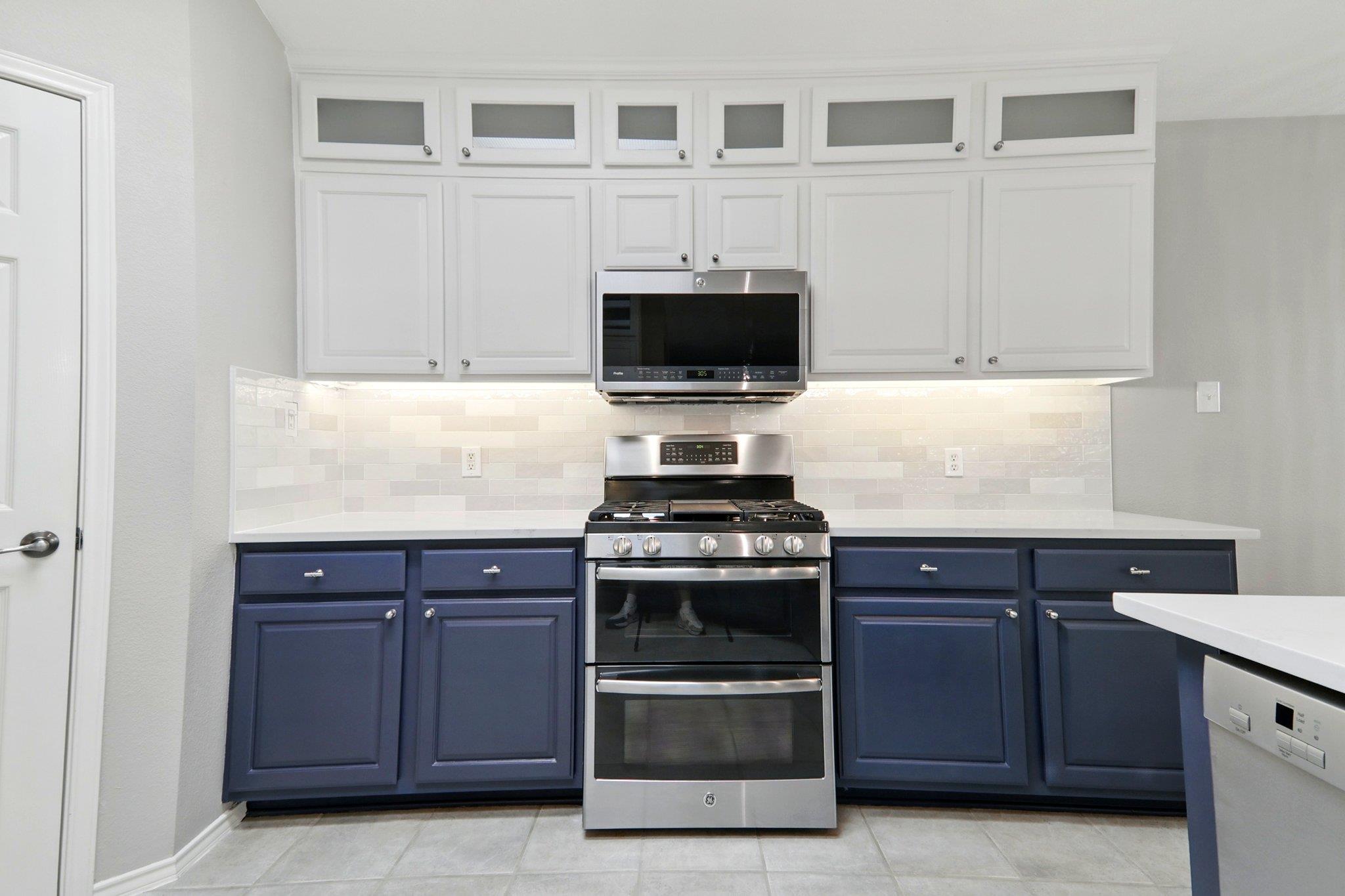 10733 Quarry Oaks Trl Property Photo 35