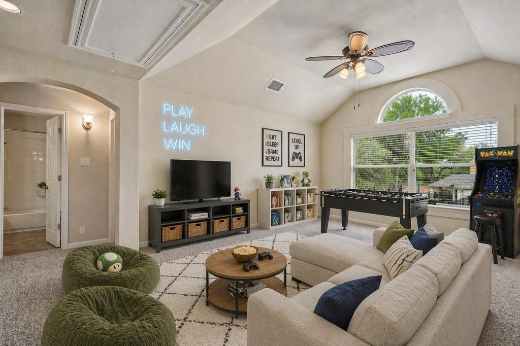 865 Santa Cruz None Property Photo 21