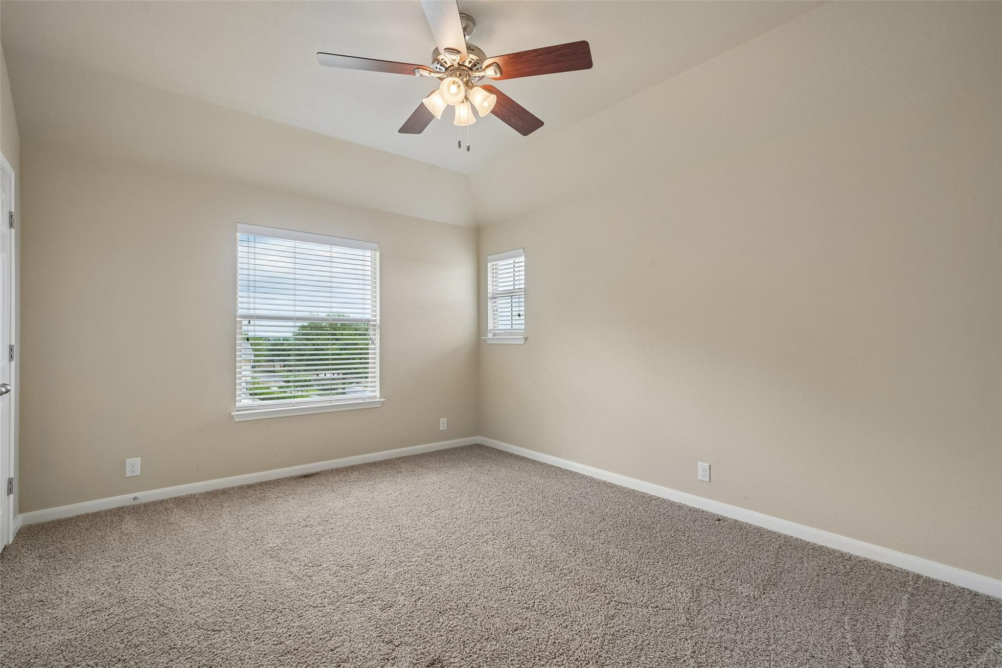 865 Santa Cruz None Property Photo 26