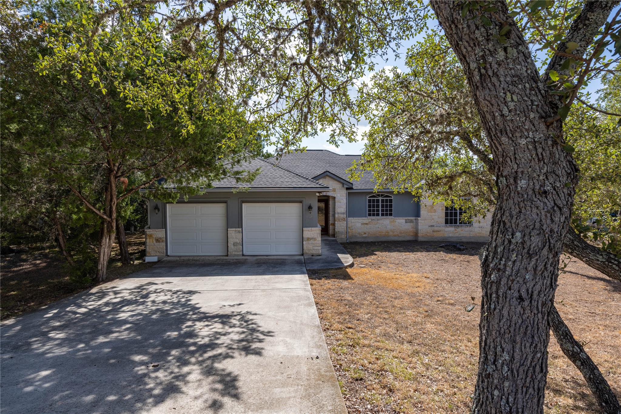 69 Augusta Dr Property Photo 1