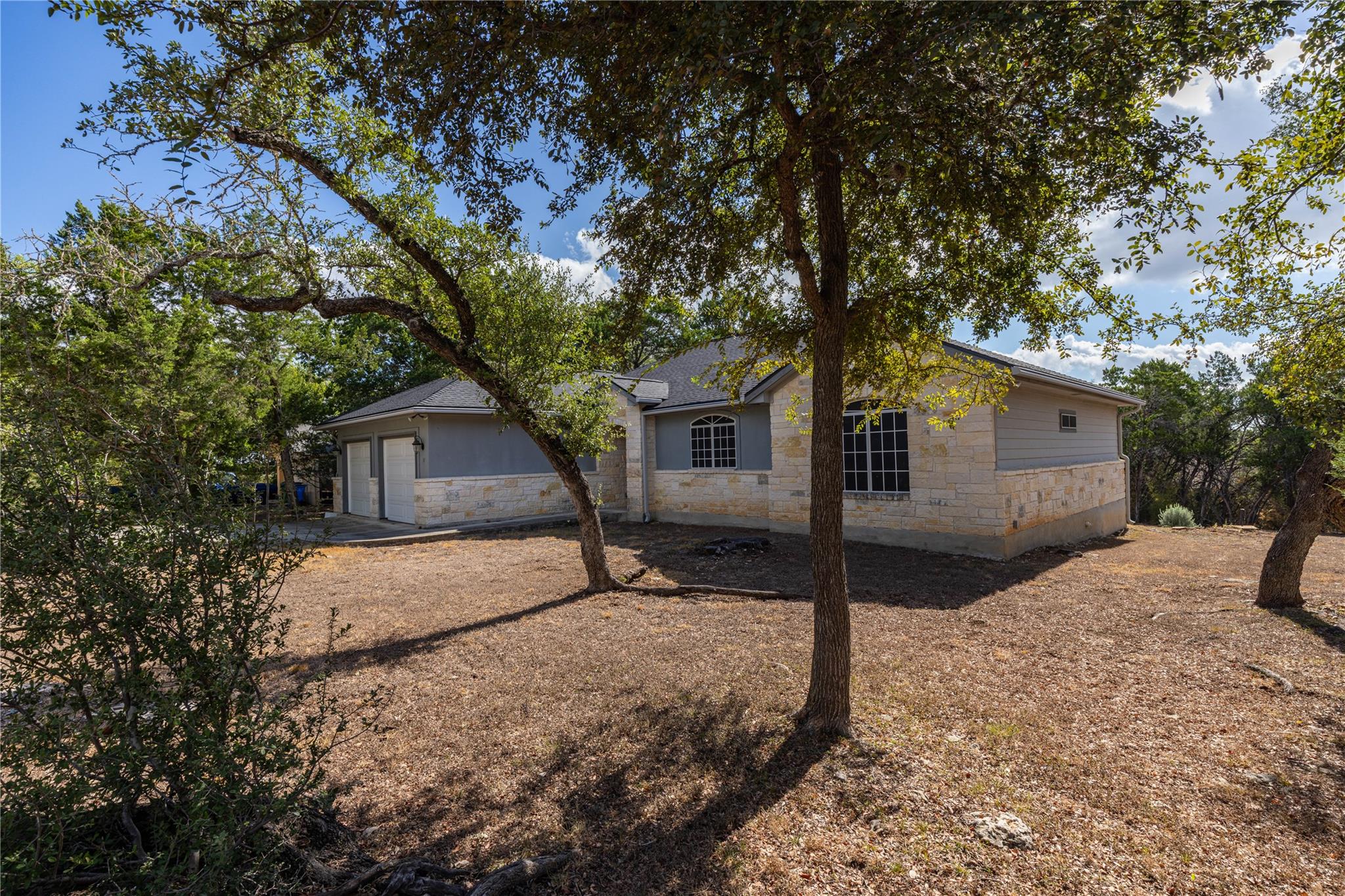 69 Augusta Dr Property Photo 3