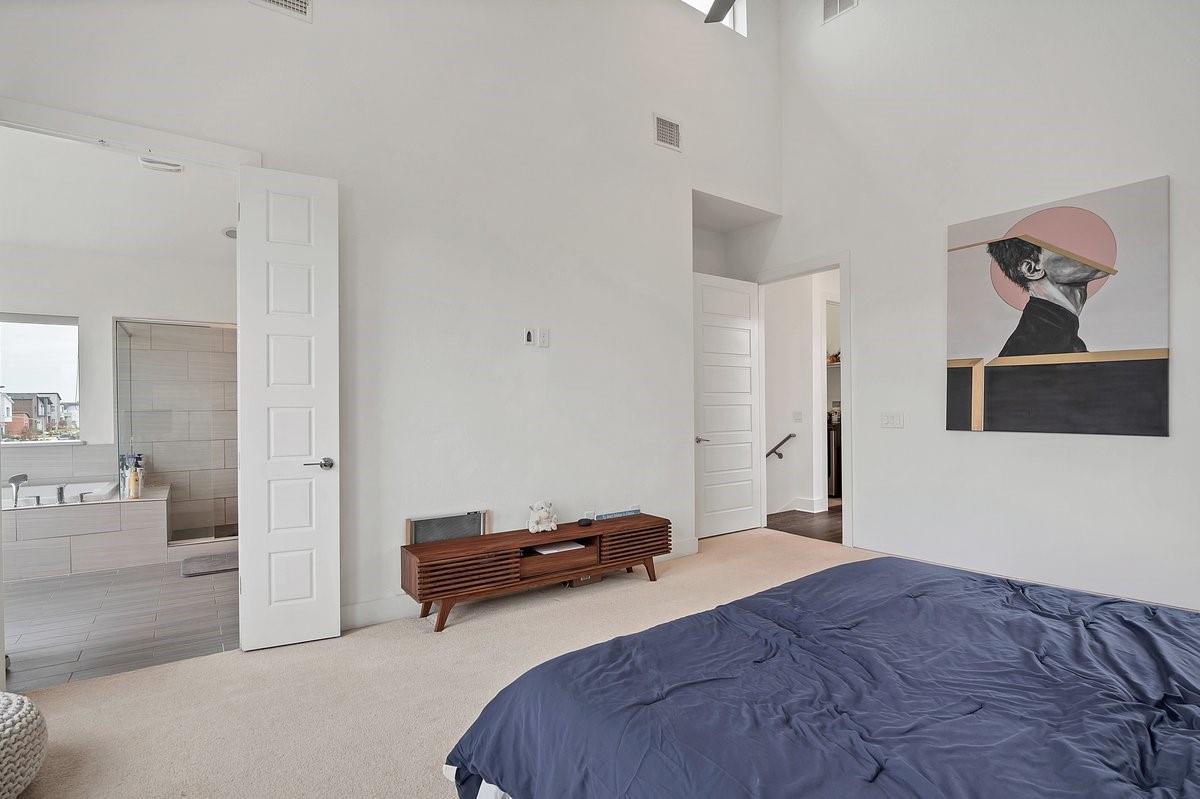 6013 Florencia Ln Property Photo 19
