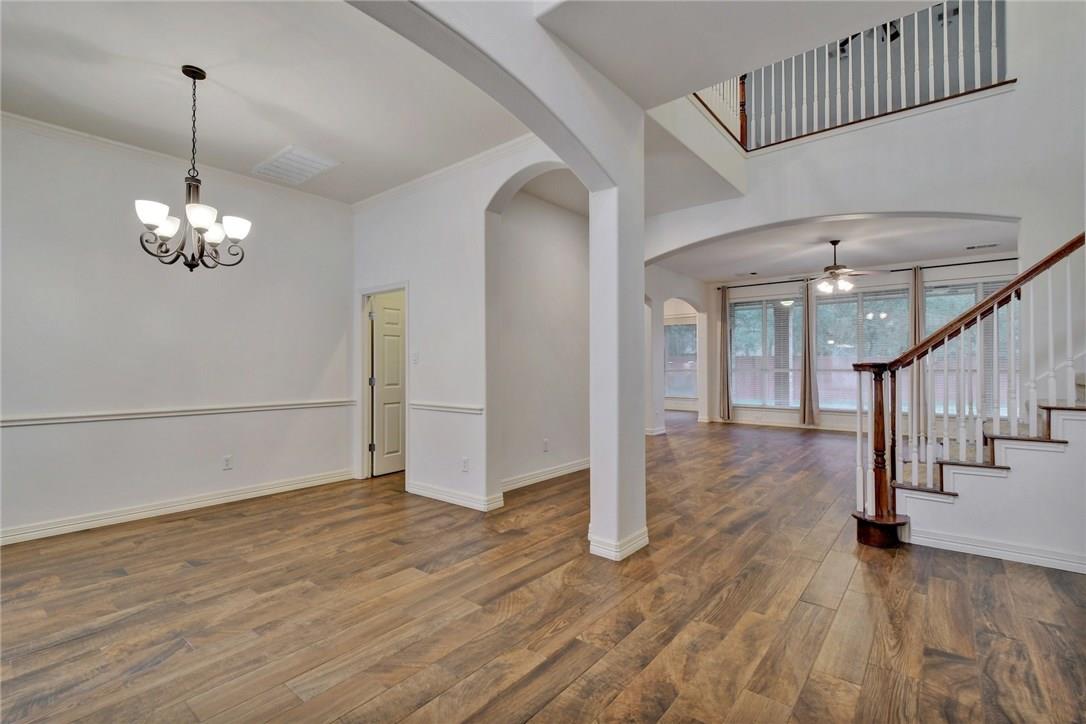 2814 Cool River Loop Property Photo 5