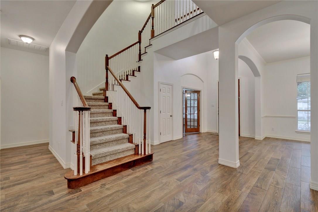 2814 Cool River Loop Property Photo 10