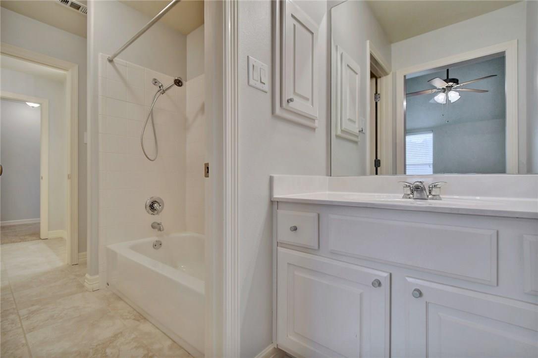 2814 Cool River Loop Property Photo 30