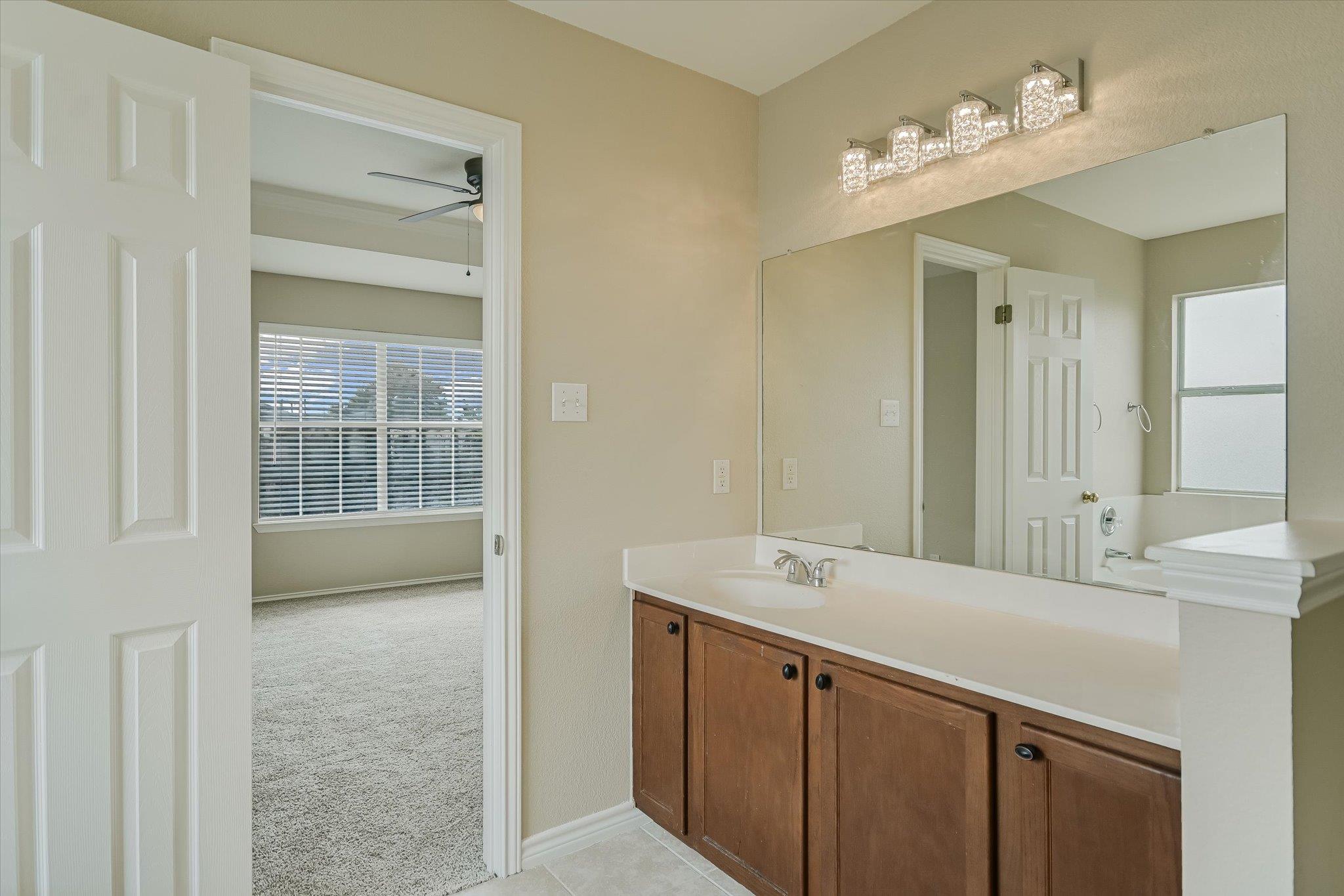 3181970 Property Photo 17