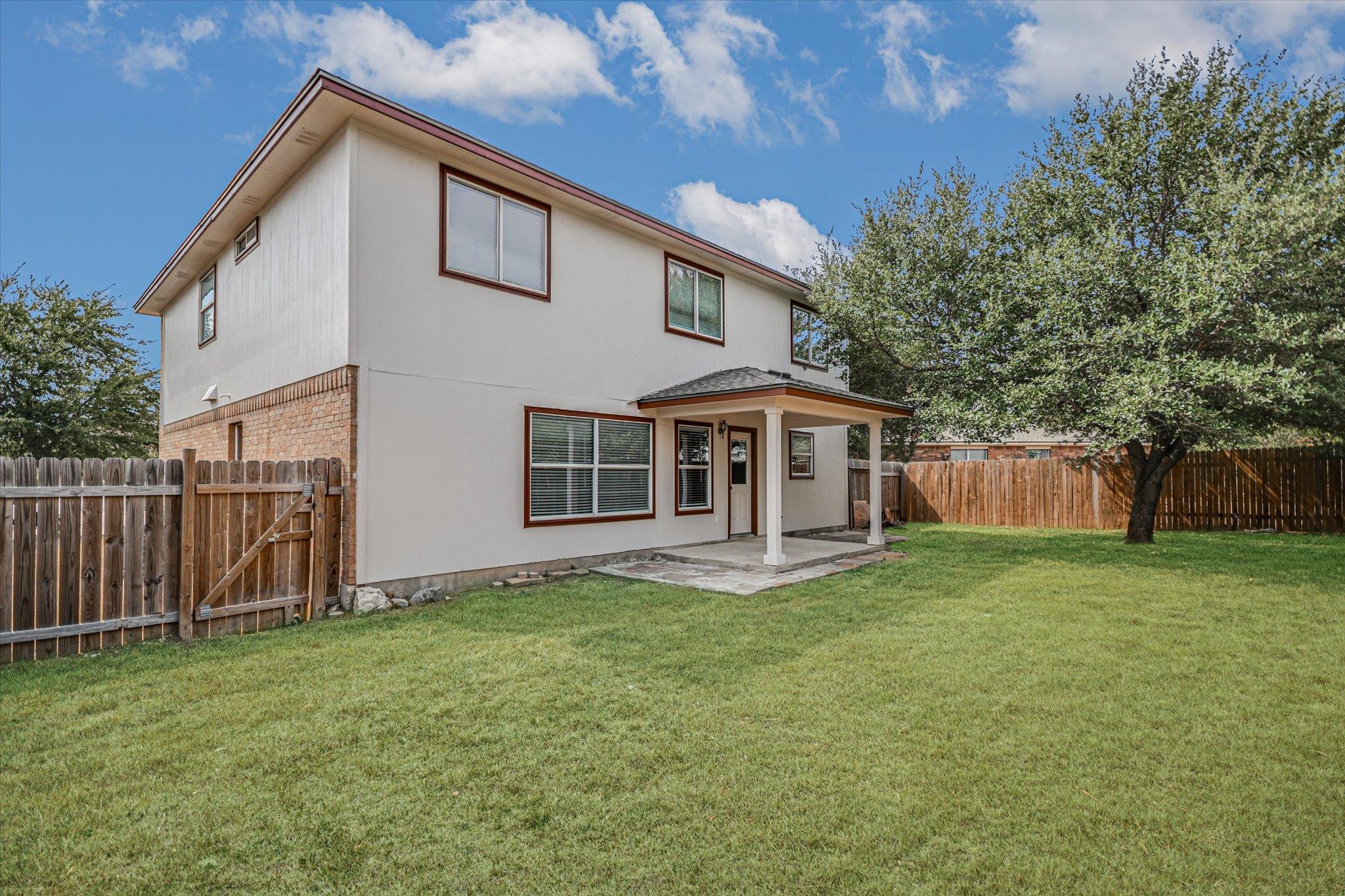 3181970 Property Photo 24