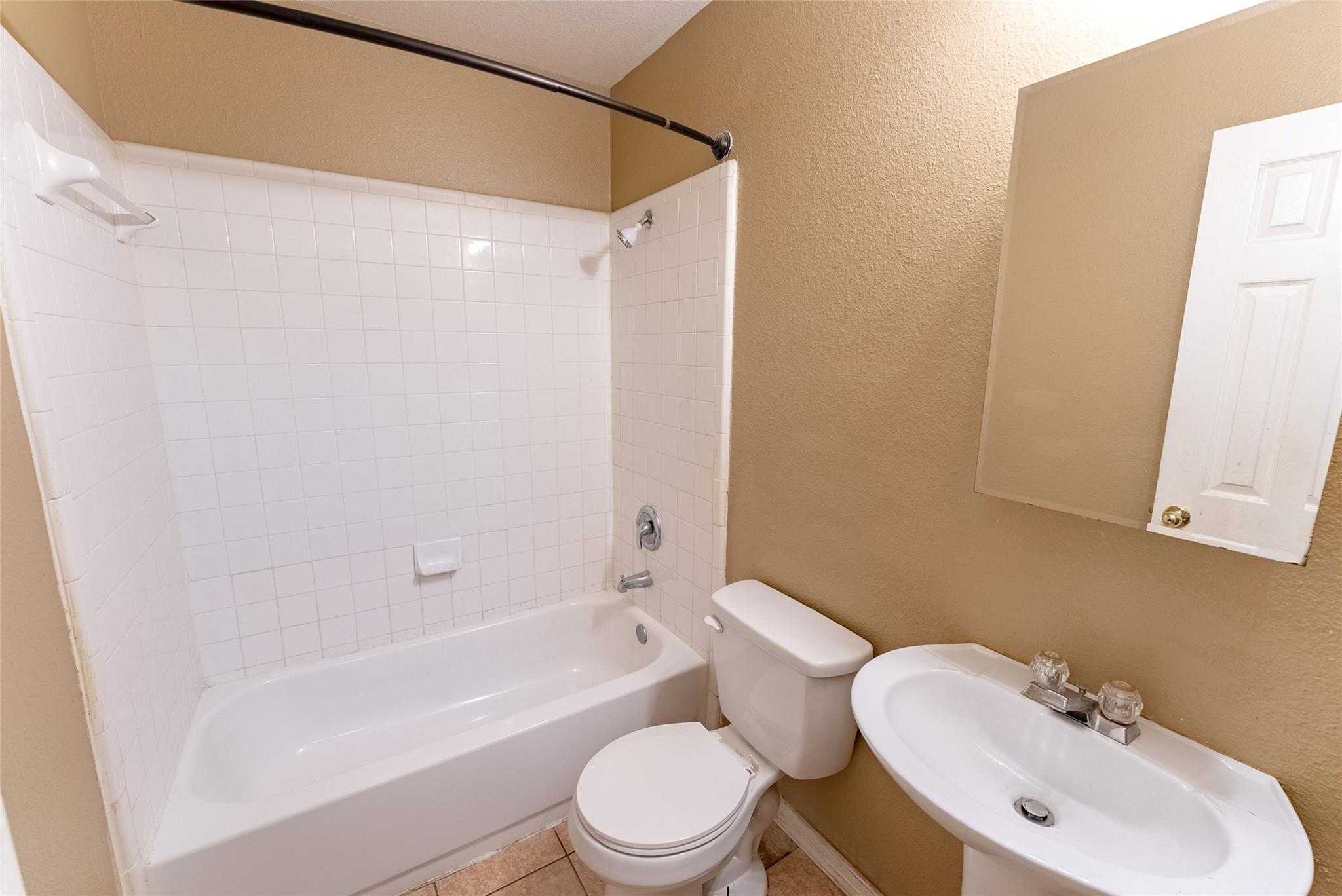 109 Granite Shoals Dr Property Photo 7