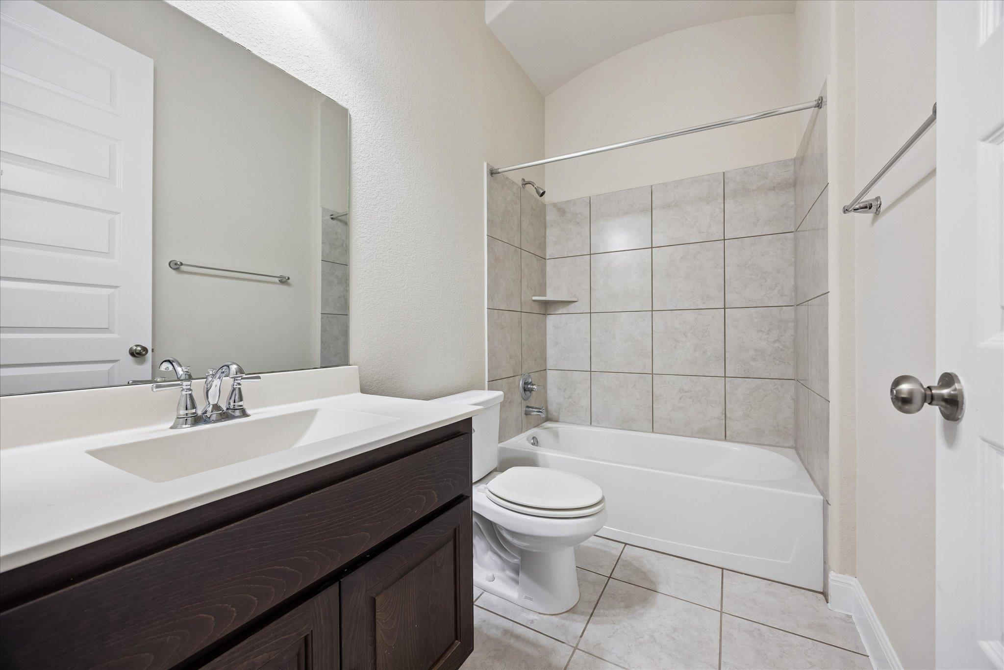 365 Arapaho Dr Property Photo 17