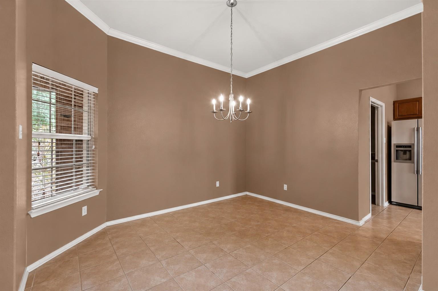 354 Camelia Pkwy Property Photo 3