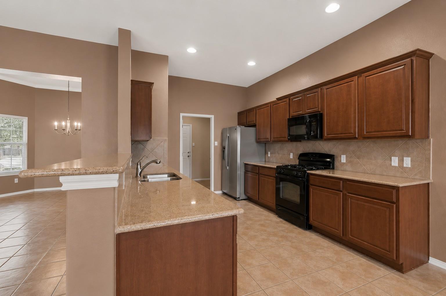 354 Camelia Pkwy Property Photo 7