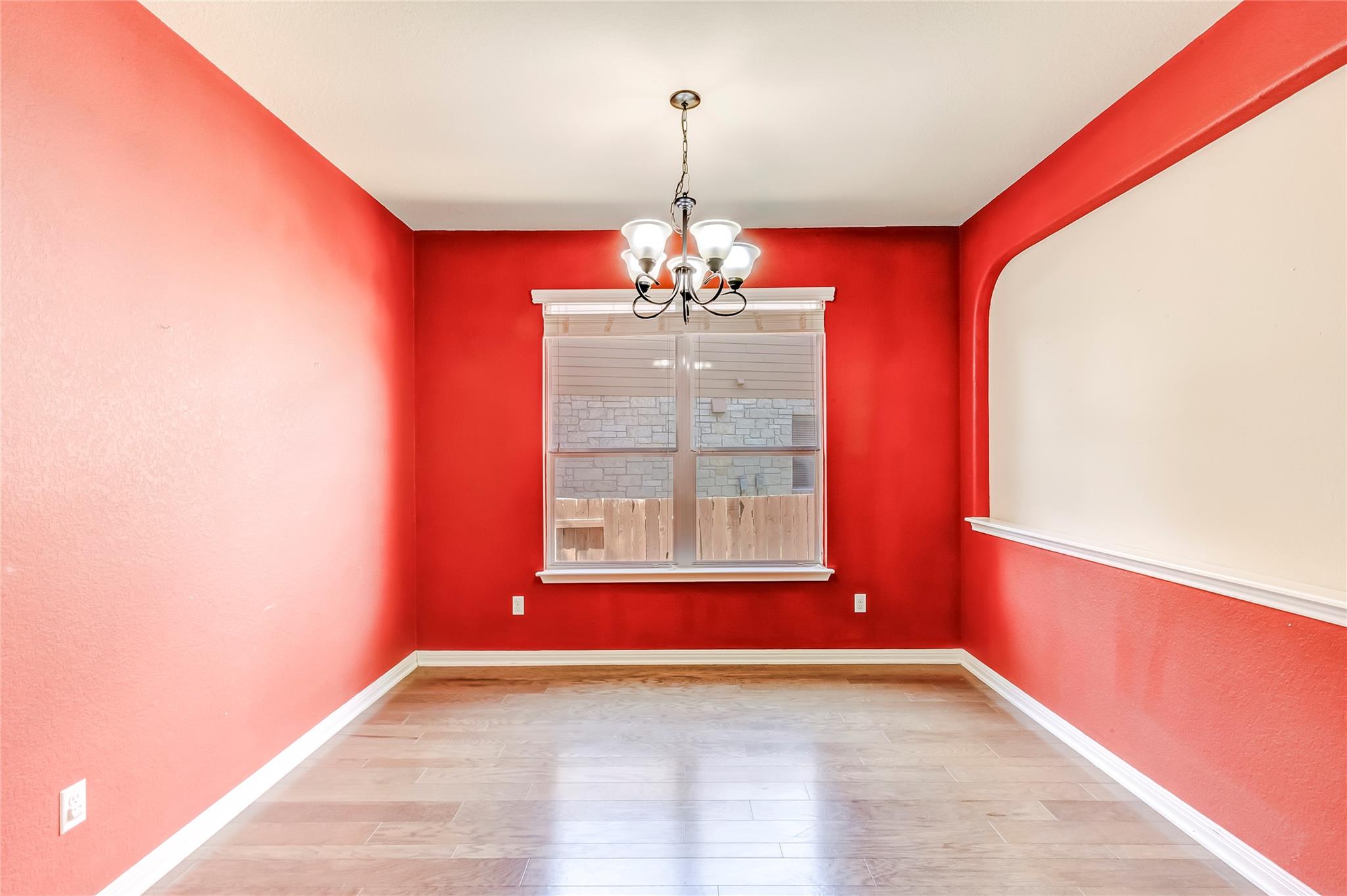 2102 Reston Cv Property Photo 5