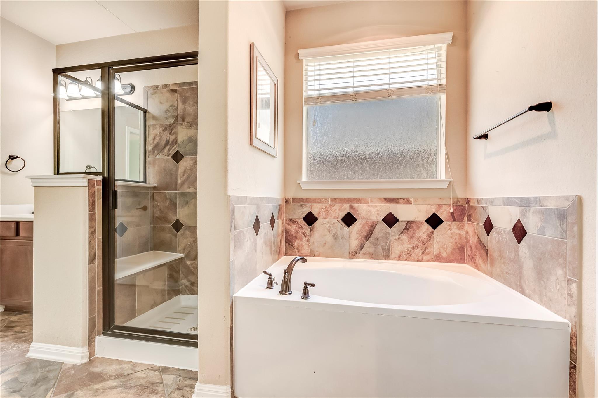2102 Reston Cv Property Photo 16