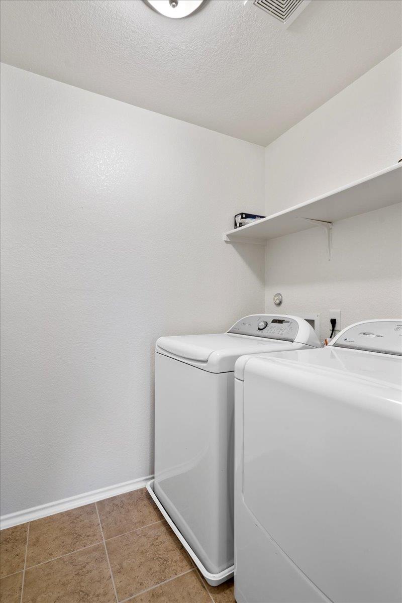 142 Rummel Dr Property Photo 16