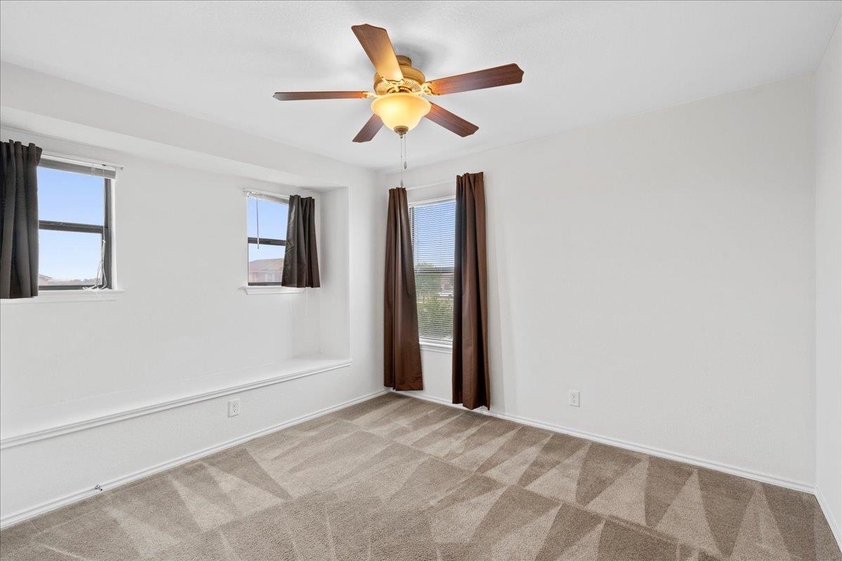 142 Rummel Dr Property Photo 17