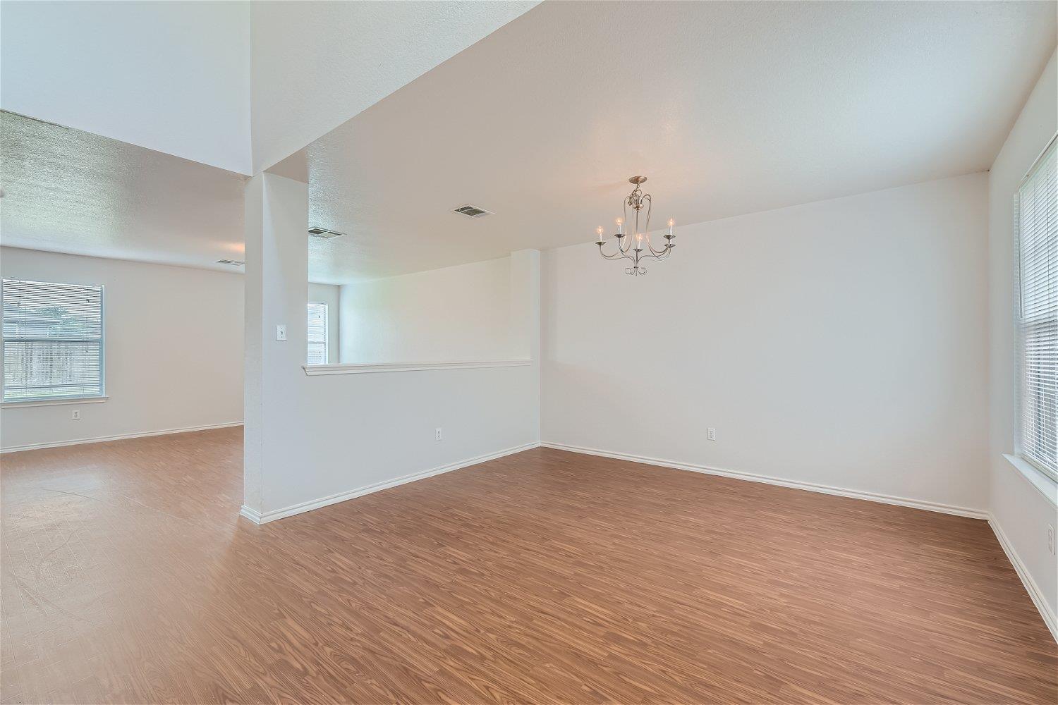 18408 Cloudmore Ln Property Photo 4