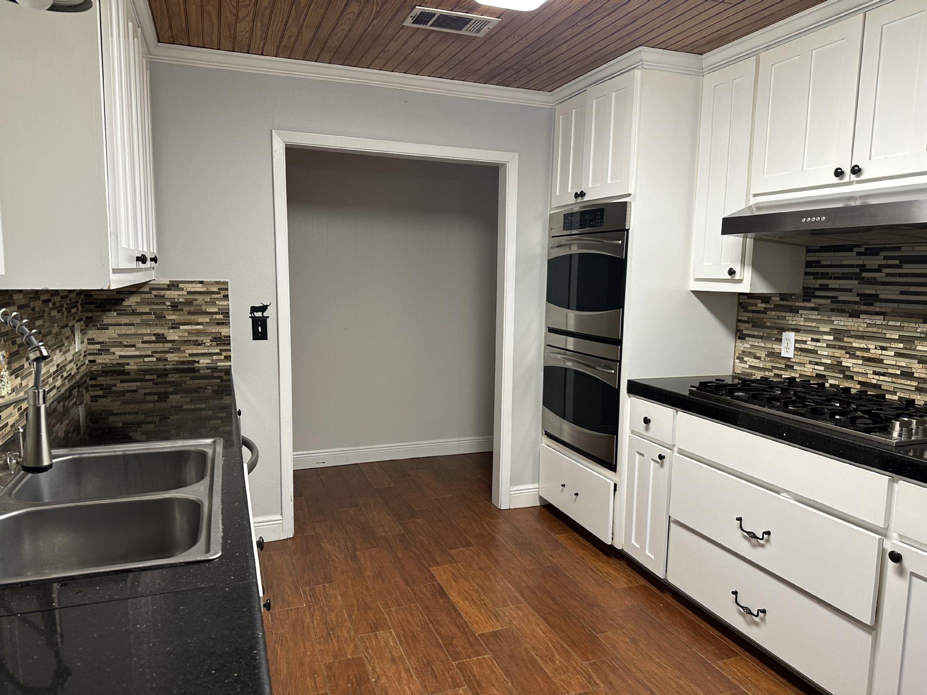 5571 Fm 535 None Property Photo 7