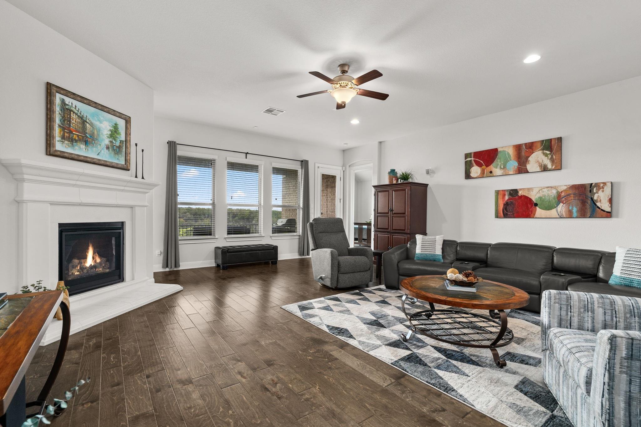 3224 Desert Shade Bnd Property Photo 9