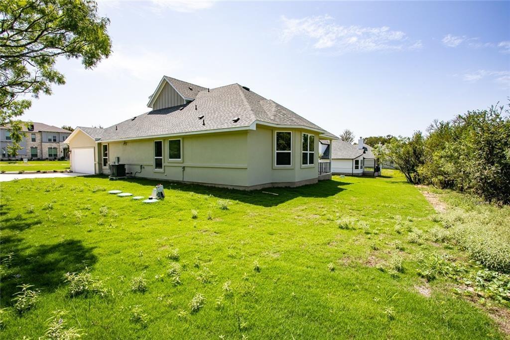 150 Raptor Beak Way Property Photo 3
