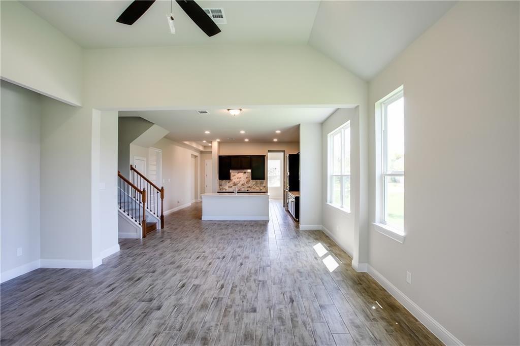 150 Raptor Beak Way Property Photo 6