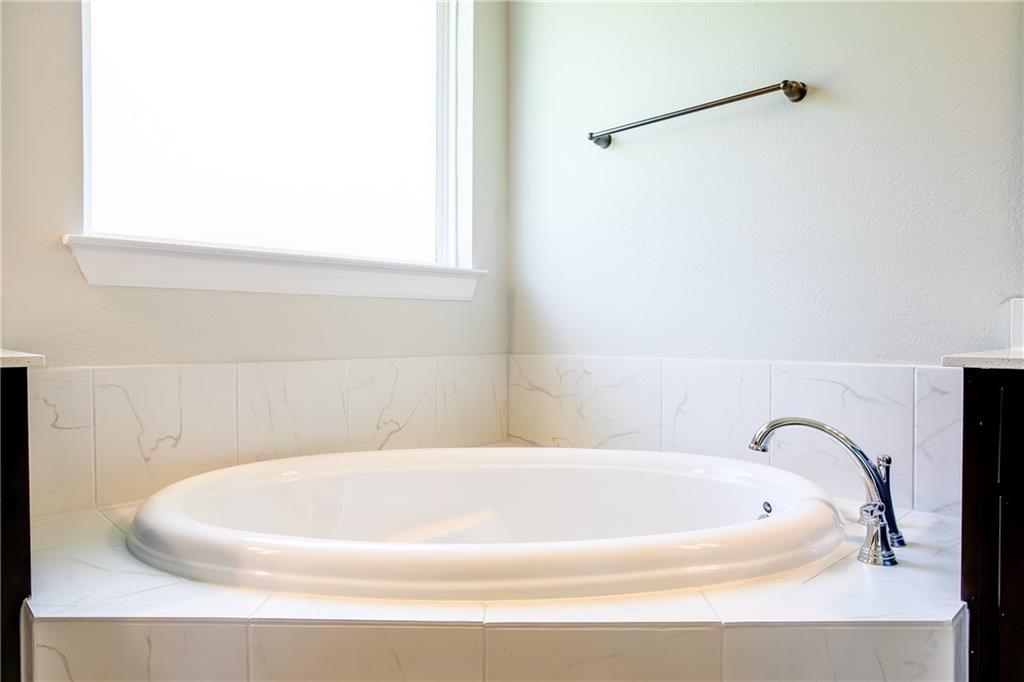150 Raptor Beak Way Property Photo 13